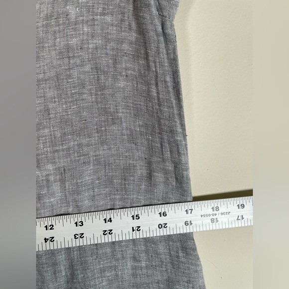 Garnet Hill Linen Pintuck Shift Dress Gray pockets Breathable Classic Sz 4
Boho - Picture 9 of 12